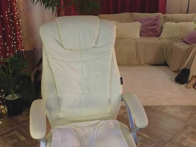 Lilu5107's BongaCams show and profile