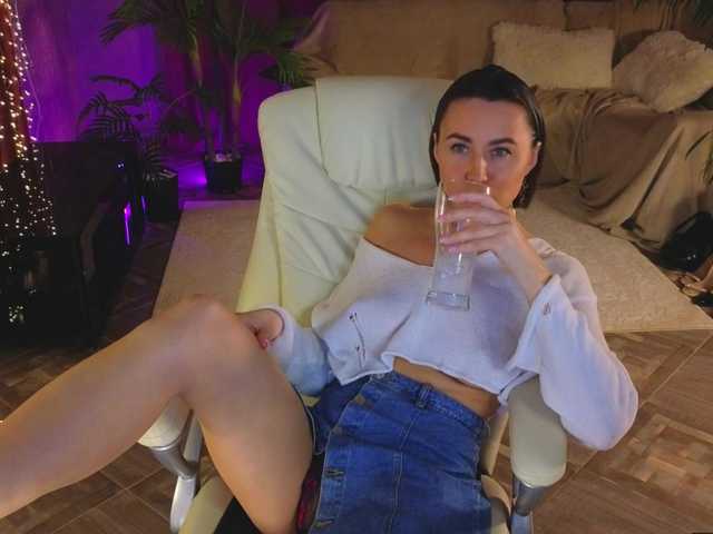 Lilu5107's BongaCams show and profile