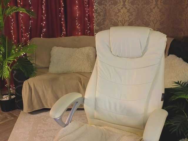 Lilu5107's BongaCams show and profile