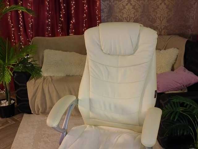 Lilu5107's BongaCams show and profile