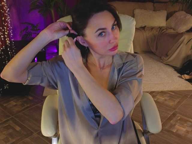 Lilu5107's BongaCams show and profile