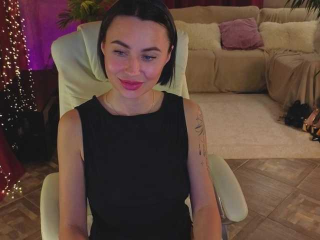 Lilu5107's BongaCams show and profile