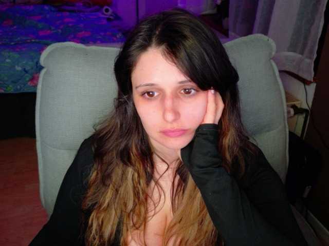 jennasxy19's BongaCams show and profile