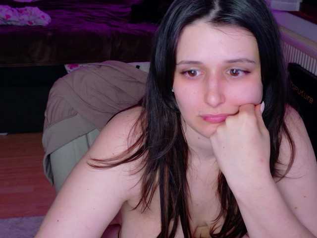 jennasxy19's BongaCams show and profile