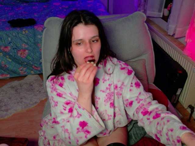 jennasxy19's BongaCams show and profile