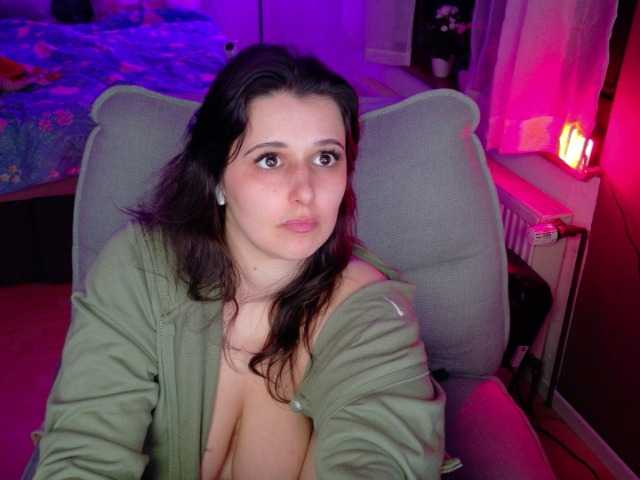 jennasxy19's BongaCams show and profile
