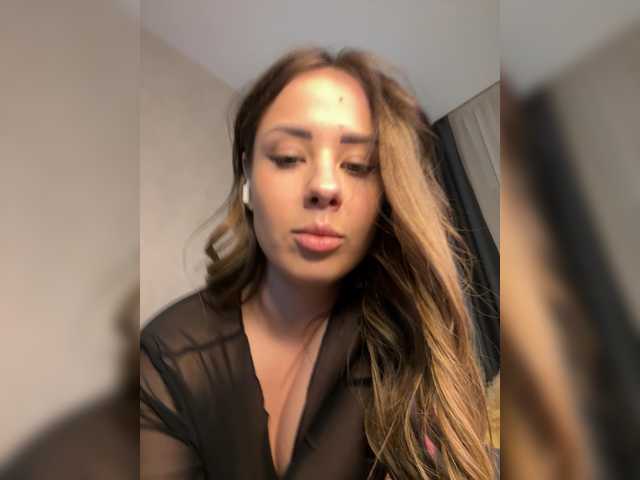 go to chat with Anna_Night