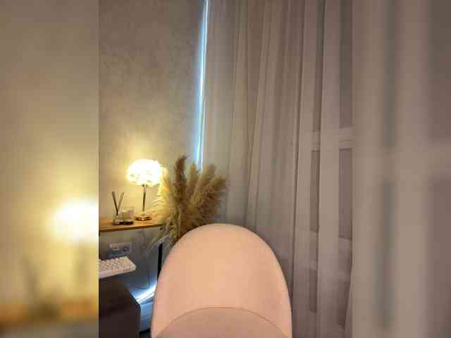 Anna_Night webcam