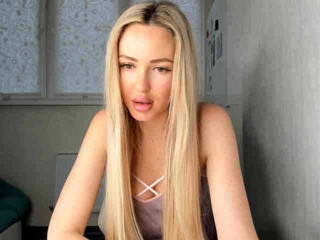JuciePussy webcam