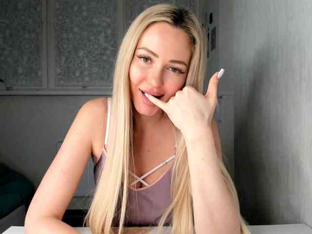 JuciePussy webcam