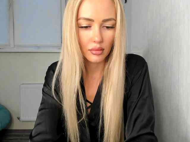 JuciePussy webcam