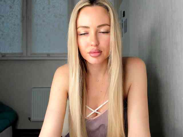 JuciePussy webcam