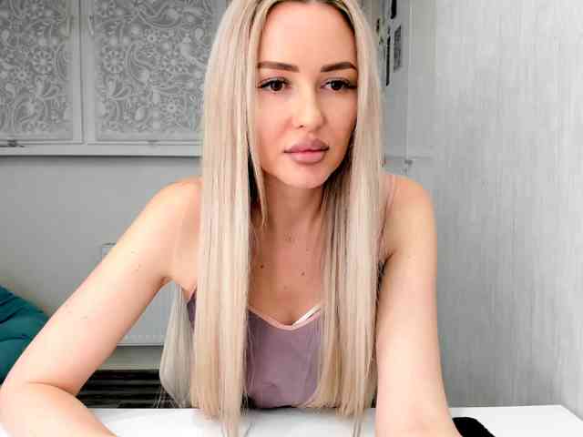 JuciePussy webcam