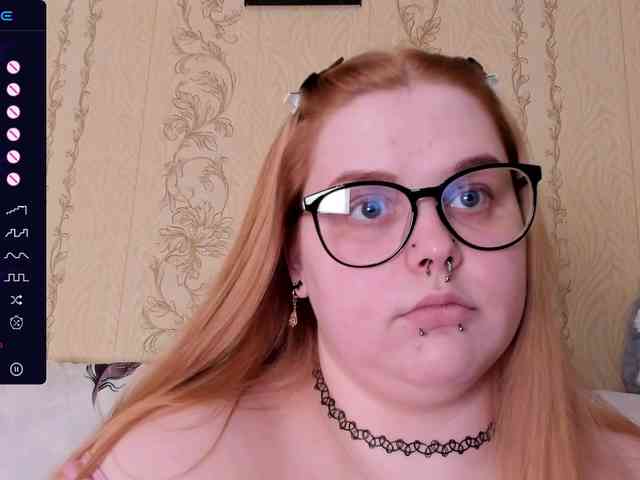 CrowDiamond Live Webcam on BongaCams