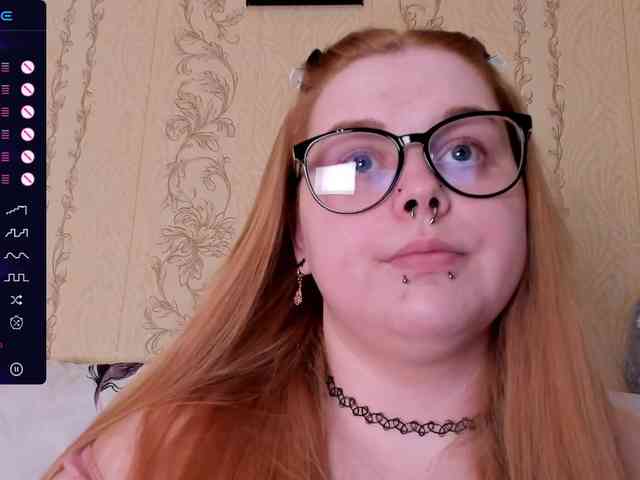 CrowDiamond Live Webcam on BongaCams