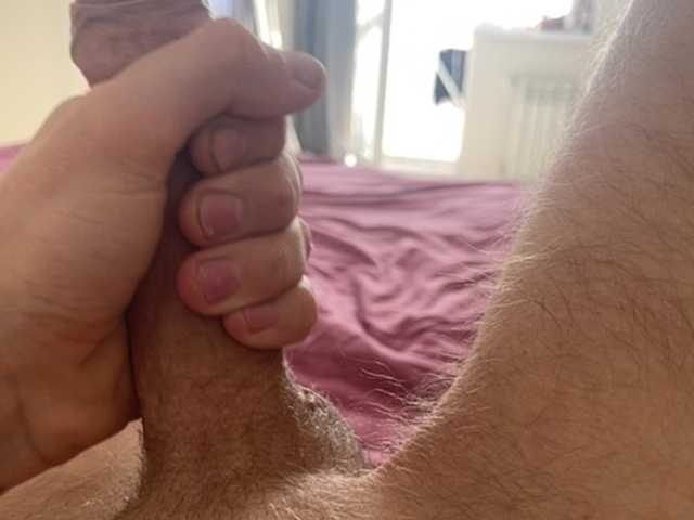CumOnMyStomach