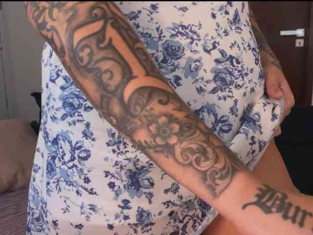 TattedPrincess webcam