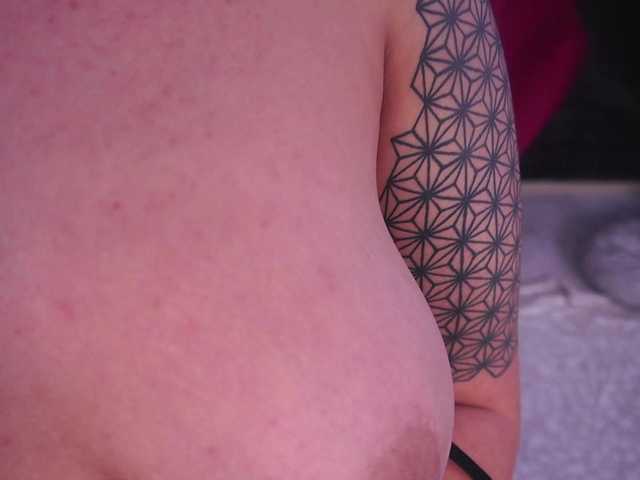 AnnabelleRise from BongaCams is Freechat