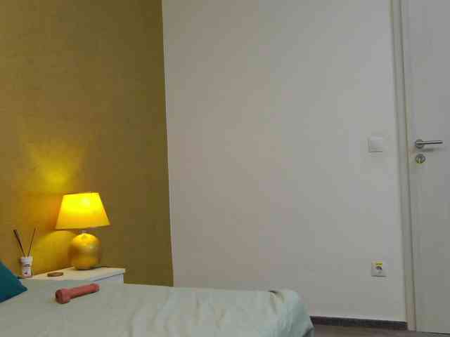 AnnabelleRise webcam