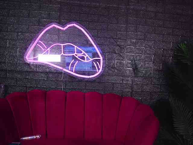 AnnabelleRise webcam