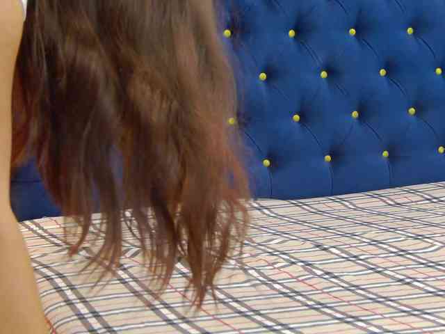 AnnabelleRise webcam