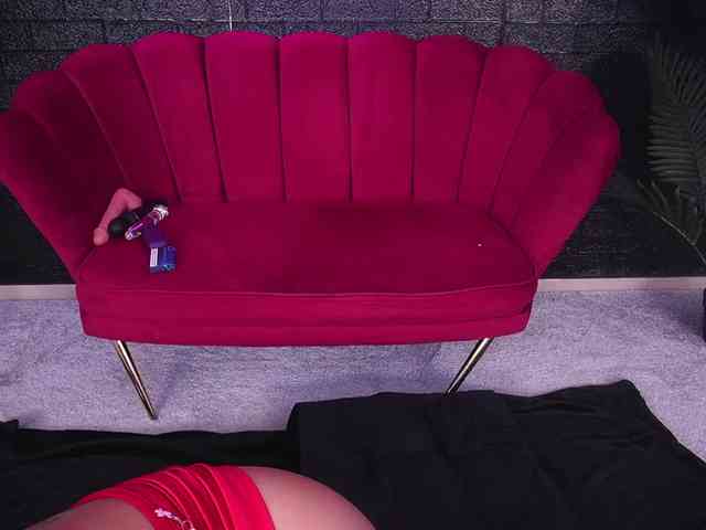 AnnabelleRise webcam