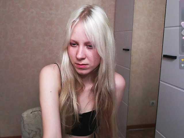 Mary-Kitty's BongaCams show and profile