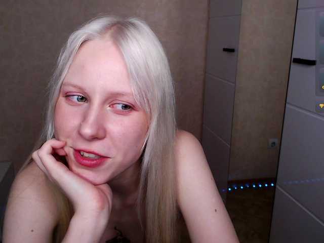 Mary-Kitty's BongaCams show and profile