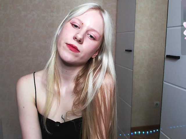 Mary-Kitty's BongaCams show and profile