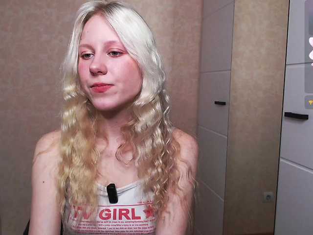 Mary-Kitty's BongaCams show and profile