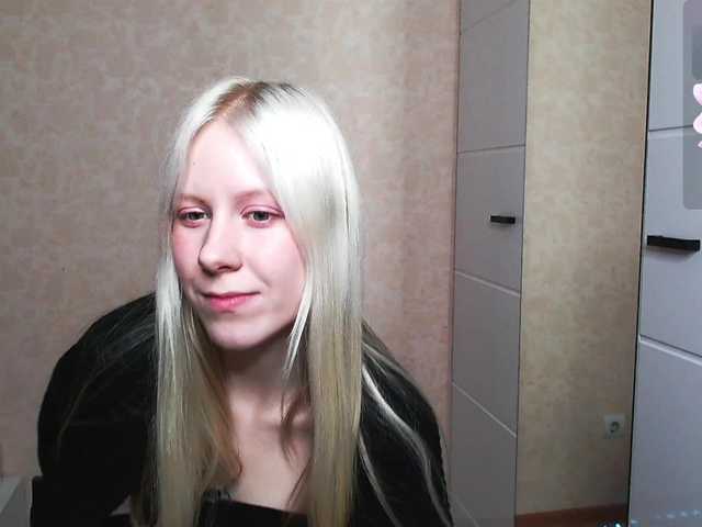 Mary-Kitty's BongaCams show and profile