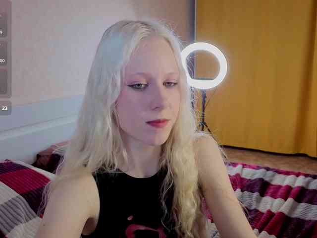 Mary-Kitty webcam