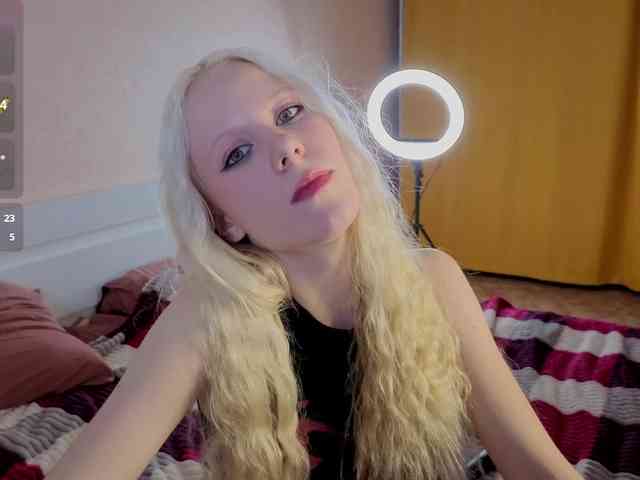 Mary-Kitty webcam