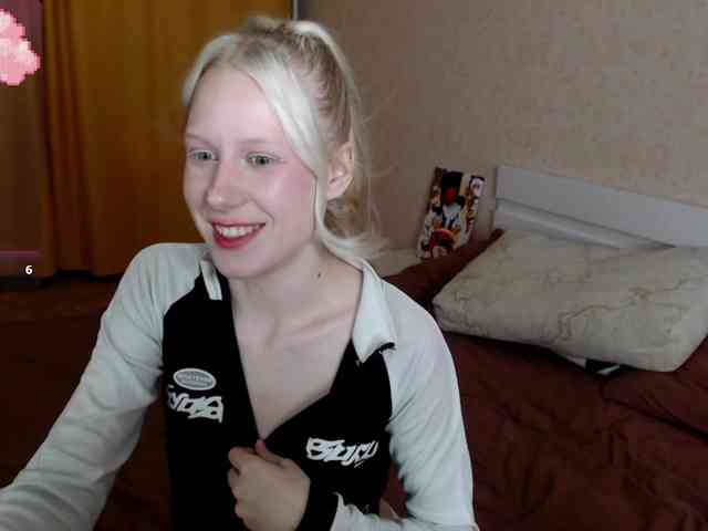 Mary-Kitty webcam