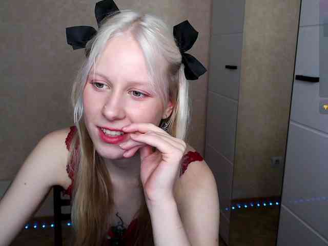 Mary-Kitty webcam
