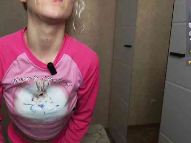 Mary-Kitty webcam