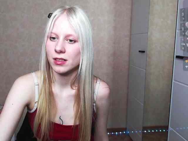 Mary-Kitty Live Webcam on BongaCams