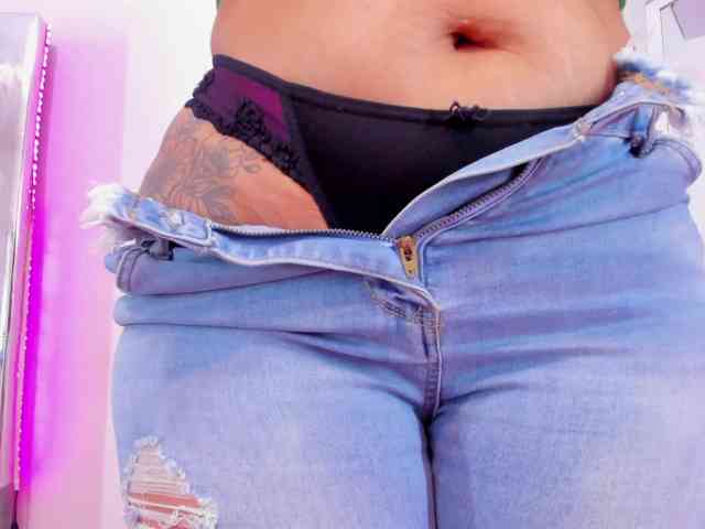 Dashafoxxx webcam