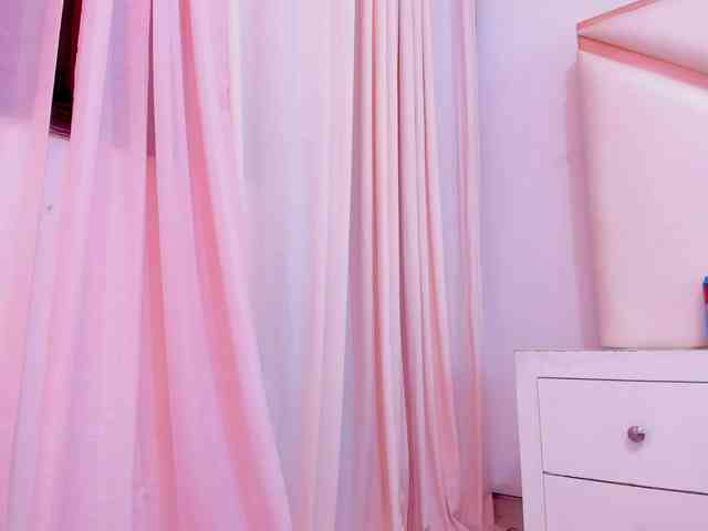 Dashafoxxx webcam