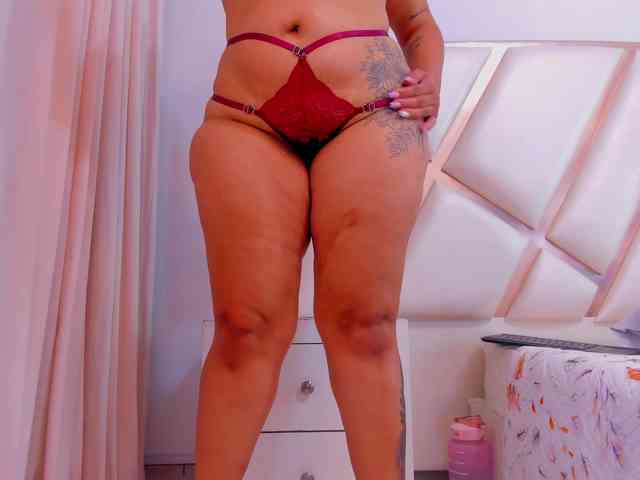 Dashafoxxx webcam