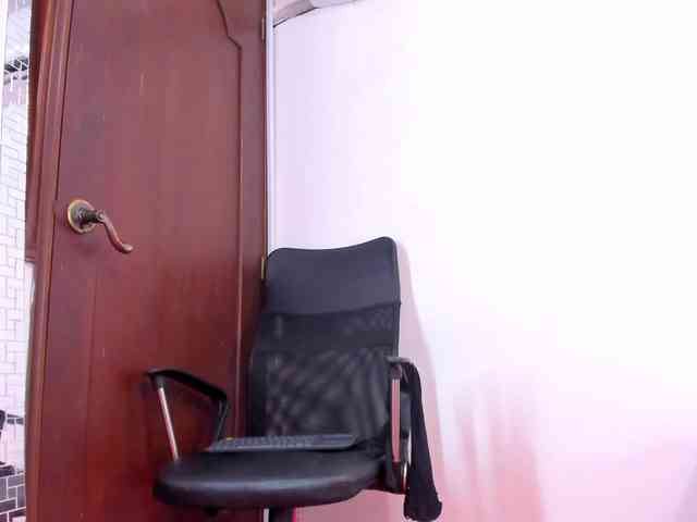 Dashafoxxx webcam