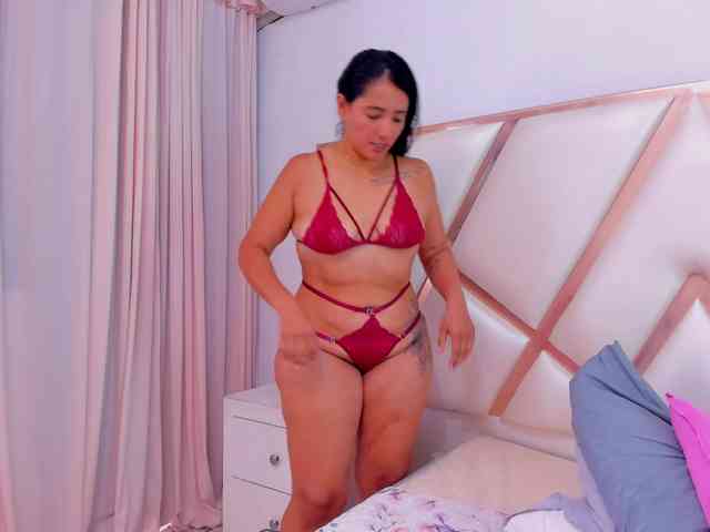 Dashafoxxx webcam