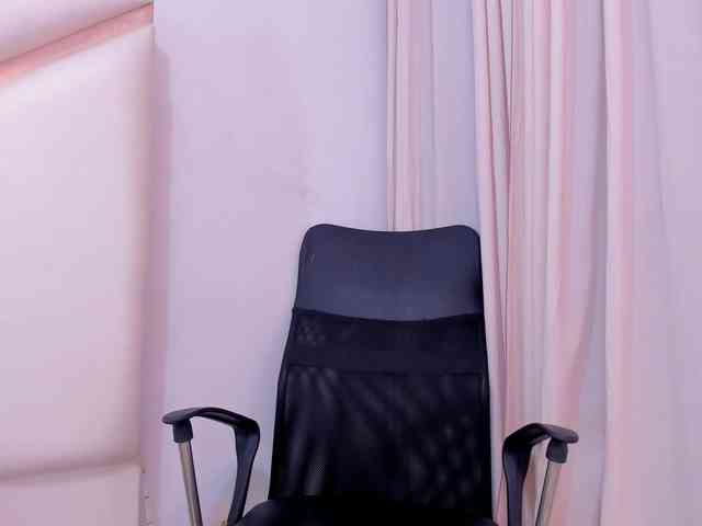 Dashafoxxx webcam