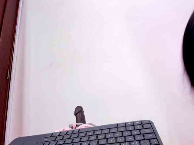Dashafoxxx webcam