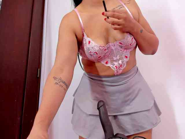 Dashafoxxx webcam