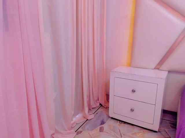 Dashafoxxx webcam