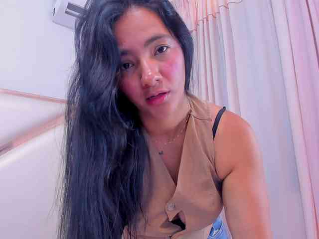 Dashafoxxx webcam
