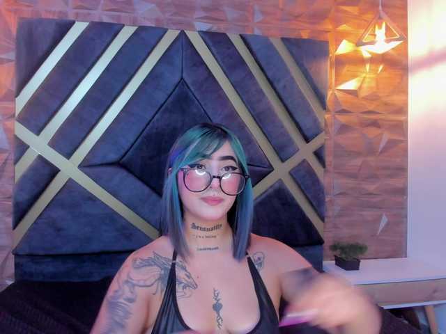  Alahia-Dangelo chat room