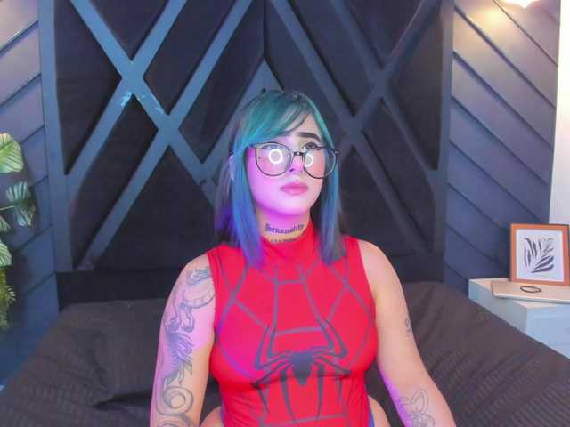  Alahia-Dangelo chat room