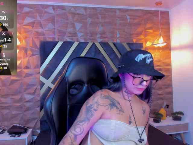 Alahia-Dangelo webcam